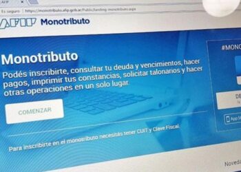 Monotributo: la AFIP cambió el modo de recategorización