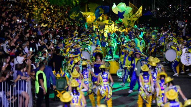 El carnaval de Brown: más de 15 murgas y los recitales gratuitos de La Delio Valdez y Rusherking