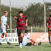 Otra vez ganó Claypole y es puntero junto con Español