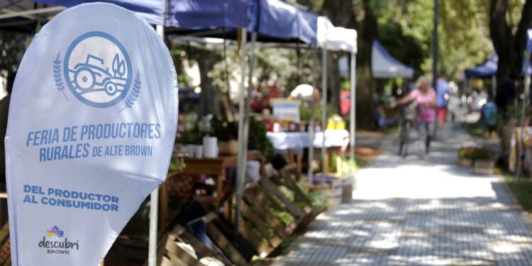 La feria de productores rurales vuelve con novedades a Adrogué