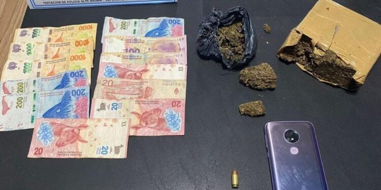 Un hombre fue detenido cuando vendía droga en Claypole