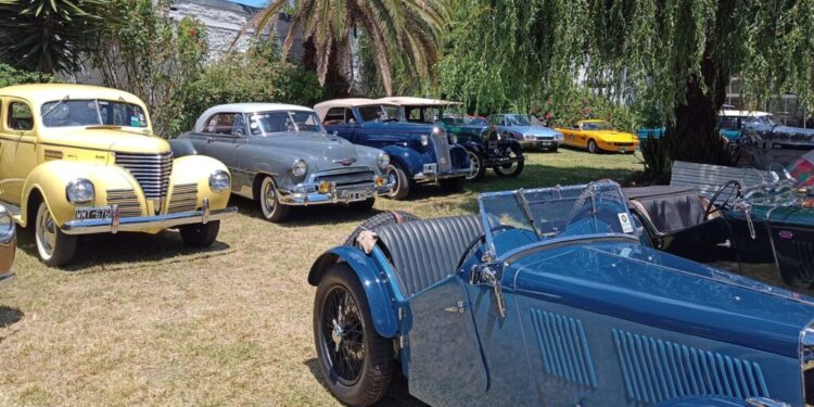 Este fin de semana habrá una exposición de autos antiguos en Lomas