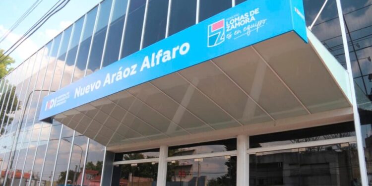 Kicillof, De Pedro, Katopodis, Máximo Kirchner e Insaurralde inauguraron un hospital en Temperley