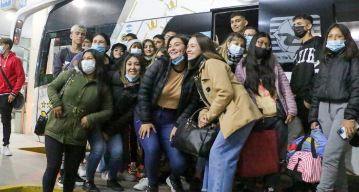 Inscriben en Brown al programa de viajes de egresados gratuitos de Provincia