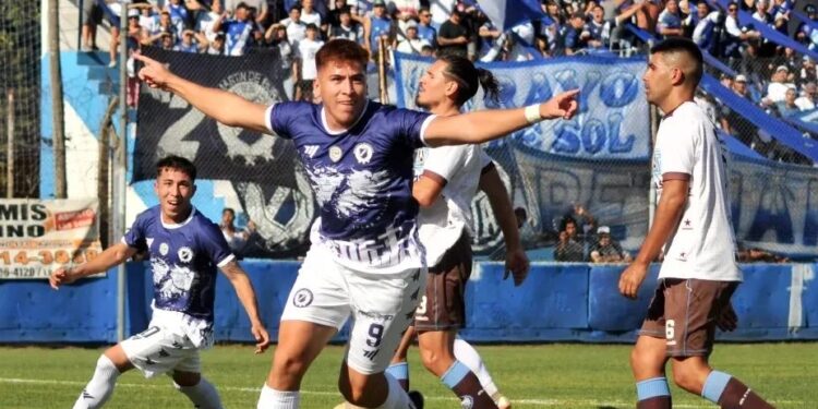 Sanma ganó, aprovechó la derrota de Claypole y lo alcanzó en la punta