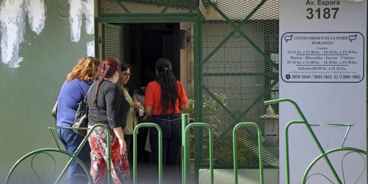 Cerró el centro médico de Burzaco donde atendía el ginecólogo acusado de abuso