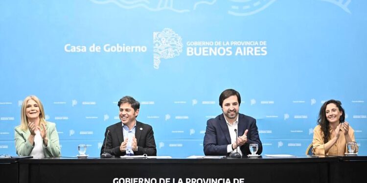 Kicillof anunció un aumento de 30 por ciento para jubilados bonaerenses