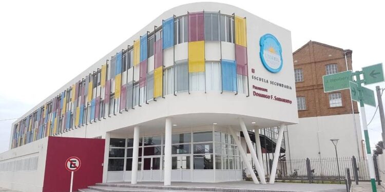Dos escuelas bonaerenses fueron elegidas entre las 50 mejores del mundo