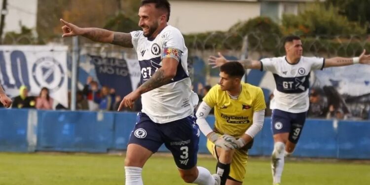 Sanma ganó en Burzaco y es más puntero que nunca