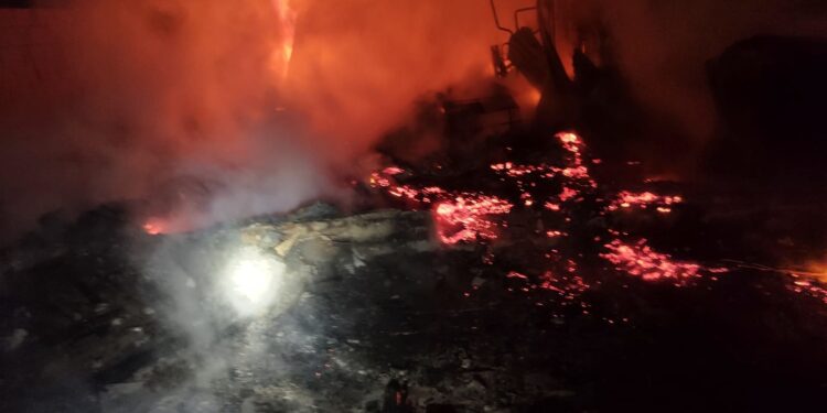 Se incendió una casa en Claypole y otra en Longchamps