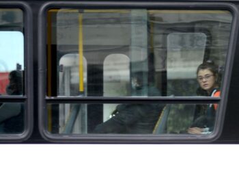 La UTA adelantó el paro en 50 líneas de colectivos: «La empresa que no paga no tendrá servicios»