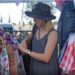 Moda circular: un encuentro abierto en Adrogué para llevar y traer ropa a buen precio