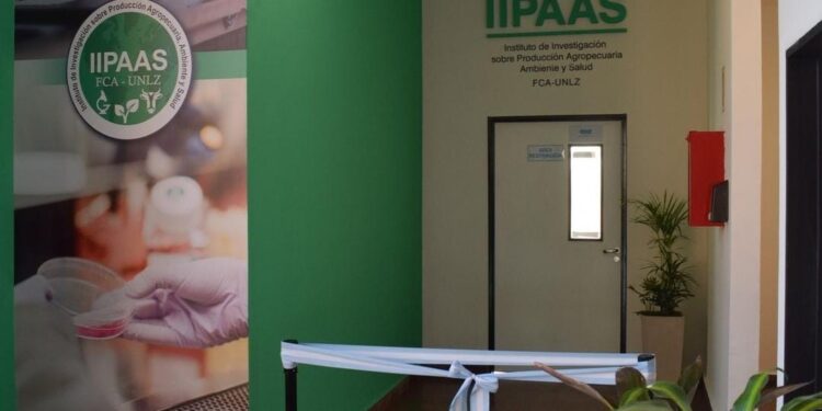 La Universidad de Lomas inauguró un Instituto de Investigación Agropecuaria