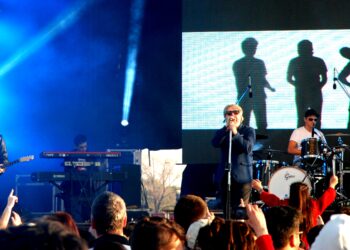 Con Estelares, David Lebón y Las Pastillas del Abuelo Brown celebra en Adrogué sus primeros 150 años