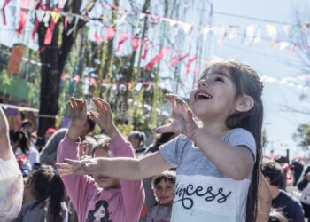 «Primero Lxs Pibxs», el lema de un festival de primavera en Gerli