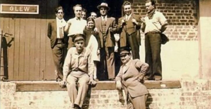 Glew: intervino en una pelea entre una pareja, mató al hombre y escapó