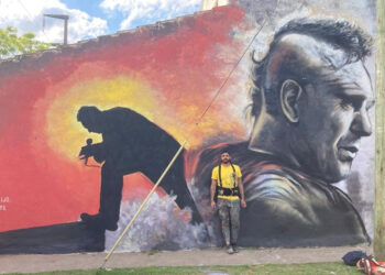 Pintaron en Adrogué y Malvinas dos murales en homenaje a Ricardo Iorio