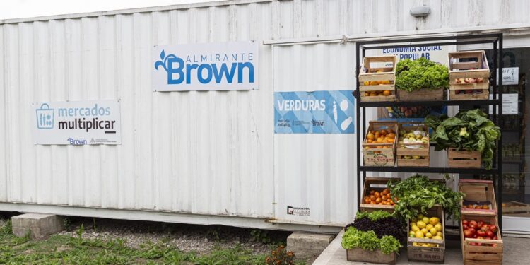 Hasta el sábado, verduras, frutas y panificados de productores locales en Burzaco