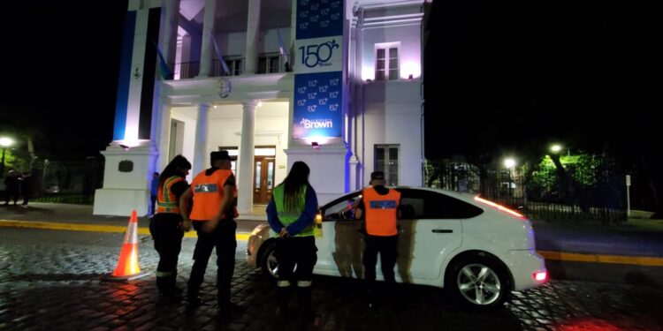Adrogué y Longchamps: secuestraron 108 licencias y 41 motos en operativos de control