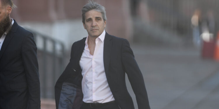 Caputo anunciará mañana las primeras medidas económicas del gobierno de Milei