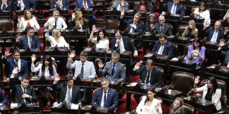 El Congreso buscará conformar y designar autoridades de la Bicameral que debe analizar el DNU