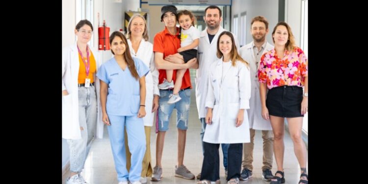 Recibió la médula ósea de Eslovenia y lo trasplantaron en Varela