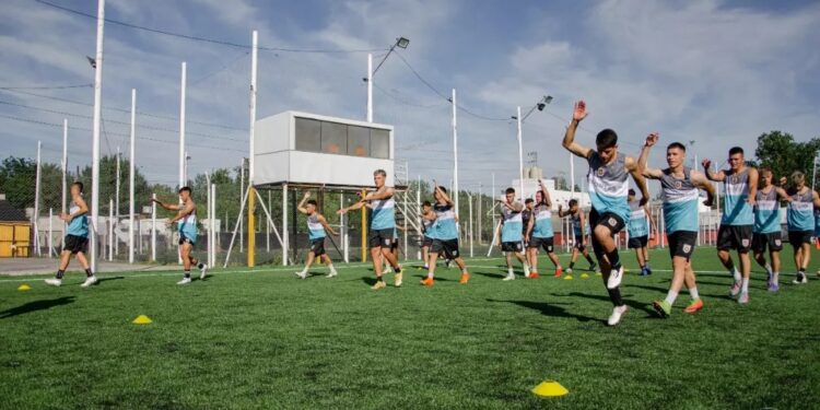 Un club de Alejandro Korn prueba jugadores para debutar en la ex Primera D de AFA