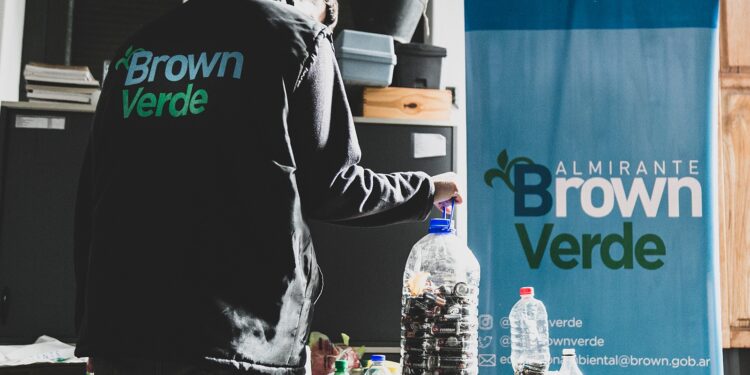Abren sitios de reciclado de aparatos electrónicos en distintos puntos de Brown