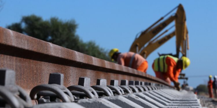 Calzada: cierran por obras el paso a nivel de avenida San Martín