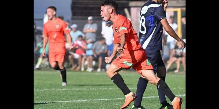 Defensores de Glew y Estrellar del Sur de Korn debutaron ganando en el Promocional Amateur de AFA