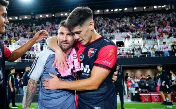 El joven de Burzaco y ex jugador de Temperley que le hizo un gol al equipo de Messi