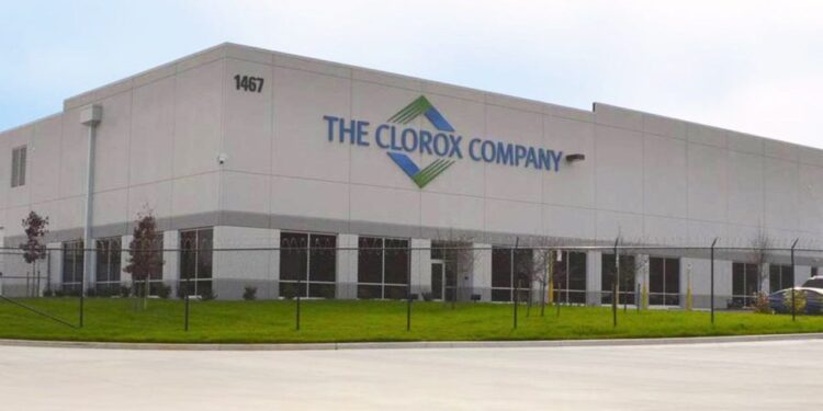 Se van del país una petrolera y una empresa emblemática que fabrica productos de limpieza