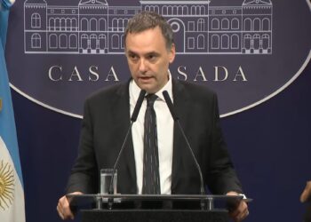 El Gobierno de Milei cerrará dos organismos públicos y despedirá a casi 1000 empleados