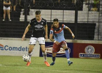 El Tricolor cayó goleado por tercera vez en el torneo y sigue sin ganar