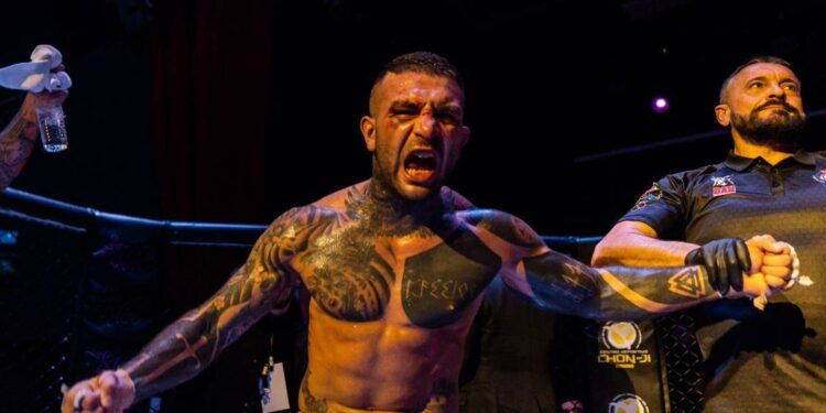 La dura infancia en Burzaco de Franco Tenaglia, el «Rey de la calle», que hoy es estrella de las MMA