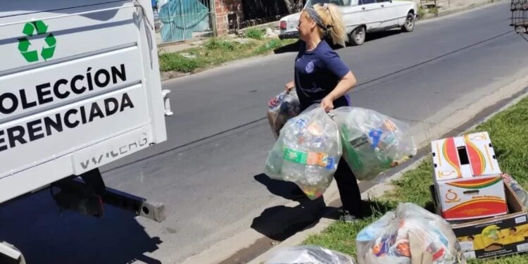 Día del Reciclador: el trabajo de una cooperativa de Brown que armó una red de 5 mil vecinos
