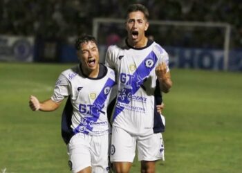 Golazo, triunfo y punta para San Martín de Burzaco