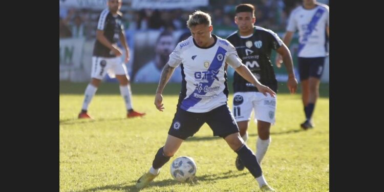 San Martín de Burzaco volvió a perder y Claypole cayó ante el puntero