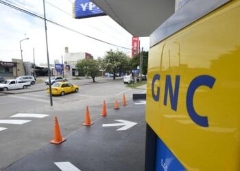 Crisis por el  faltante de gas: suspenden la venta de GNC y el Gobierno estimó que esta noche volverá a funcionar el servicio