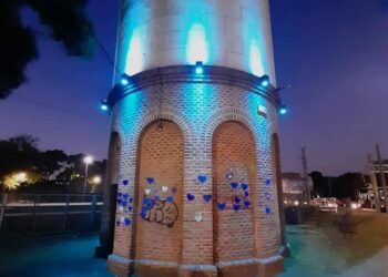 Futbolistas reconocidos del distrito participan de un encuentro deportivo en la semana de la identidad cultural de José Mármol