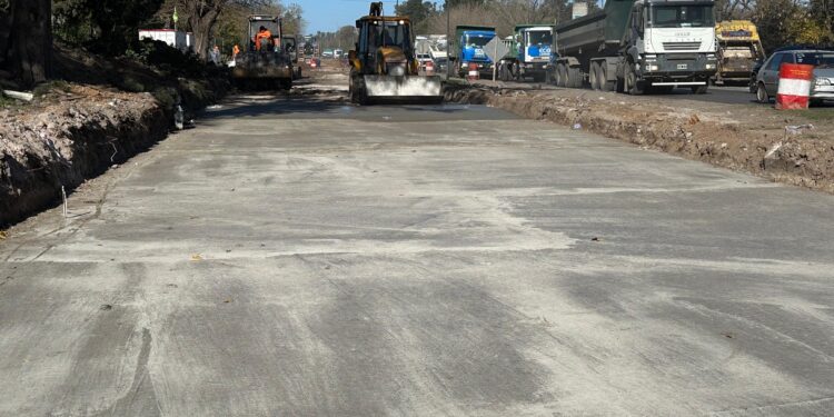 Construyen la colectora de Ruta 16 de Longchamps a Burzaco
