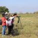 El municipio finaliza el mes del ambiente con una jornada de observación de aves en la Quinta Rocca