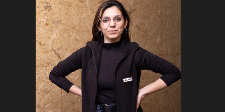 Burzaco: es gerenta y cuenta cómo es formar parte de un equipo de mujeres en una empresa de materiales para la construcción en seco