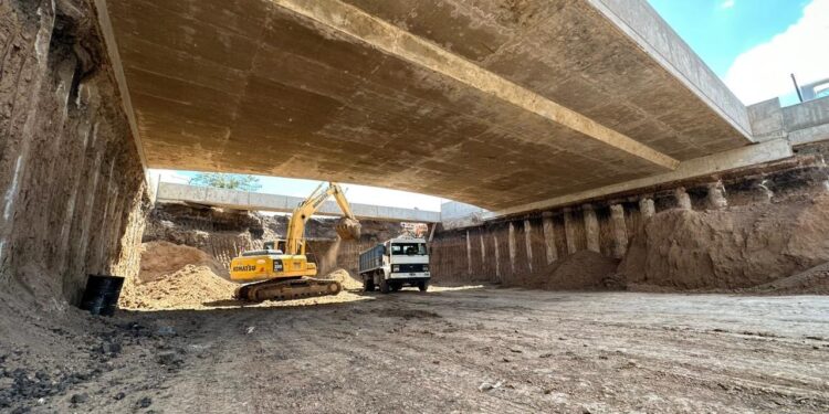 El Gobierno de Milei oficializó la suspensión de más de 2000 obras