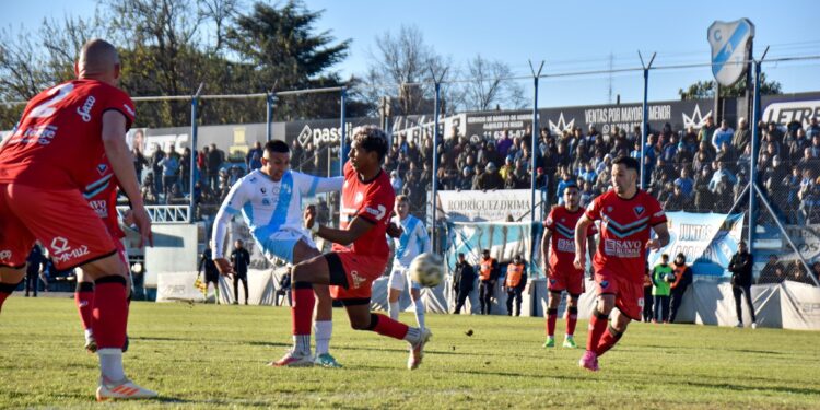 Temperley le dio otro cachetazo a Brown y Sanma empató con Italiano