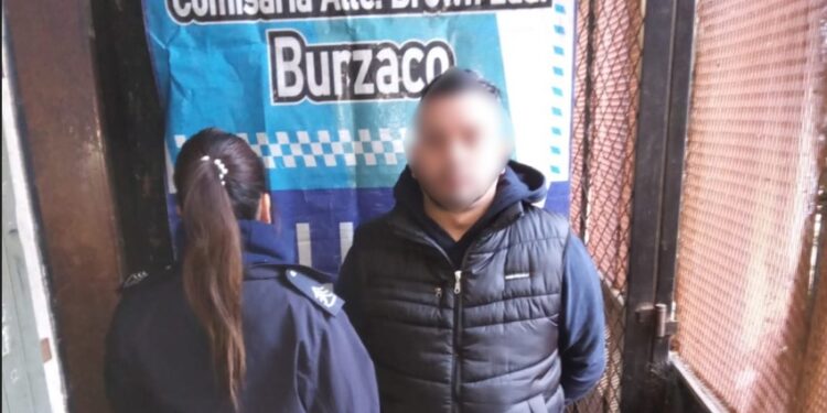 Burzaco: detuvieron a un sujeto que robaba con un inhibidor de alarmas