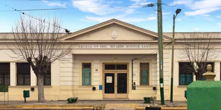 La escuela 9 de Longchamps cumple 110 años de historia