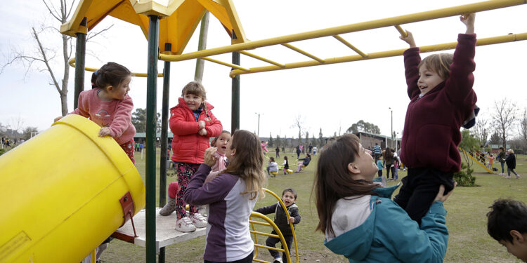 Vacaciones de invierno en la granja educativa municipal con atracciones para toda la familia