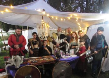 Una vuelta al mundo medieval en Glew