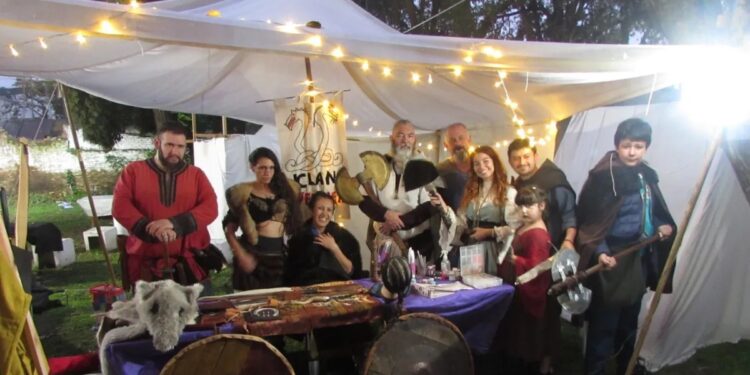 Una vuelta al mundo medieval en Glew